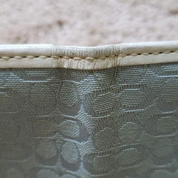 Coach Signature C ID case - Picture 3 of 3